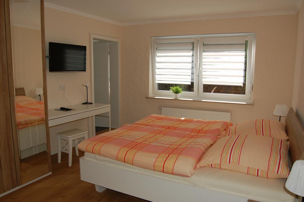 Ferienhaus Mosel Bub Bruttig-Fankel Phòng bức ảnh
